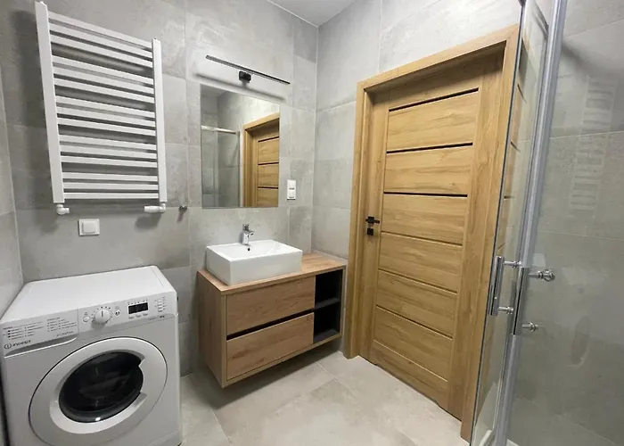 Vip / Capital Towers Centrum Διαμέρισμα *